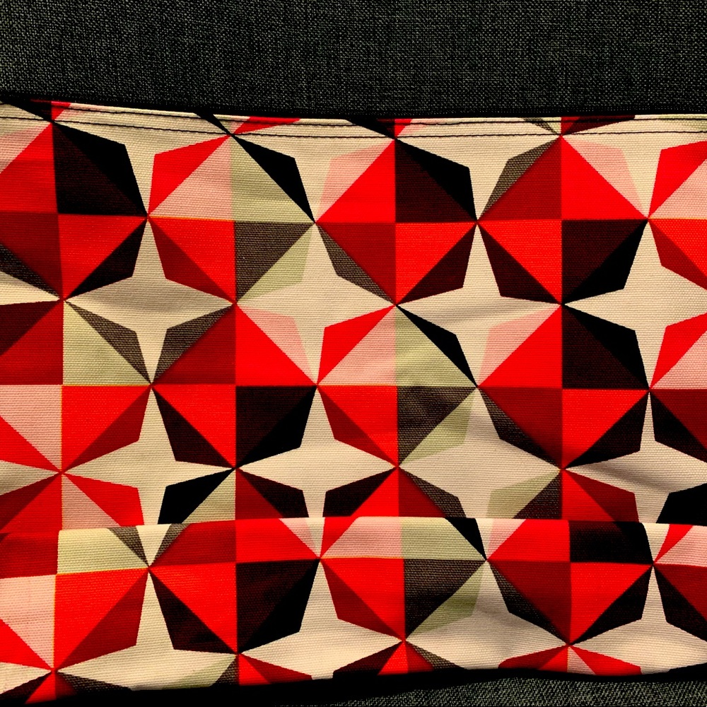 Thirty-one Zipper Pouch - Origami Pop